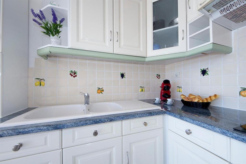 Piso Sofia Apartment Empuriabrava Exterior photo